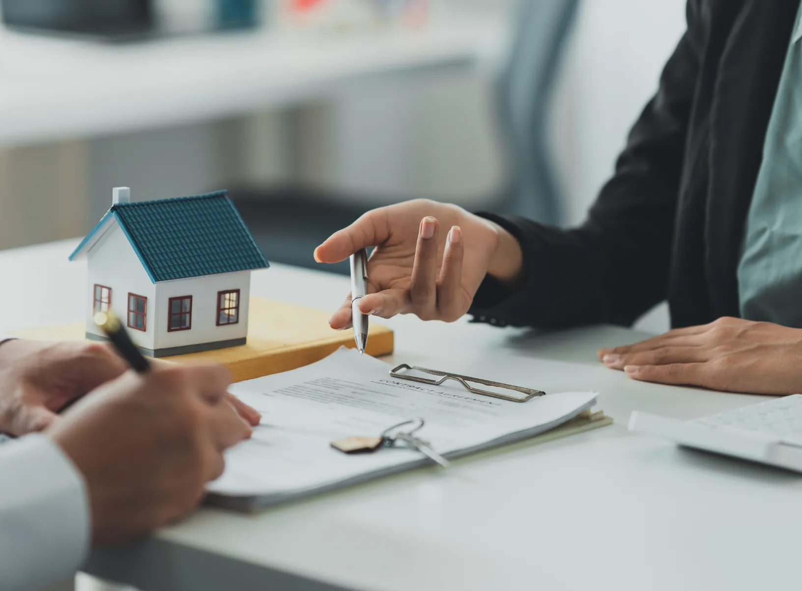 不動産・中古物件市場の取引を促す効果的なヒントが見つけられます。